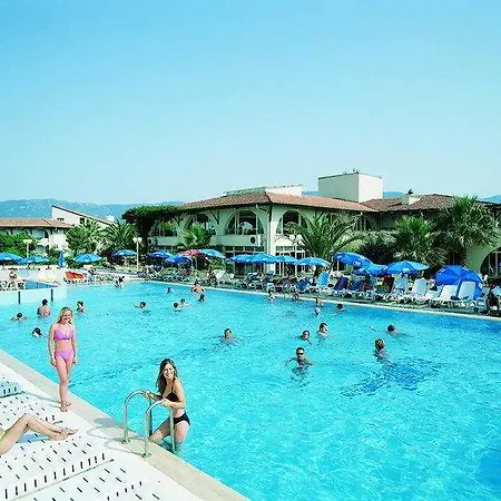 Palm Wings Kusadasi Hotel 4*